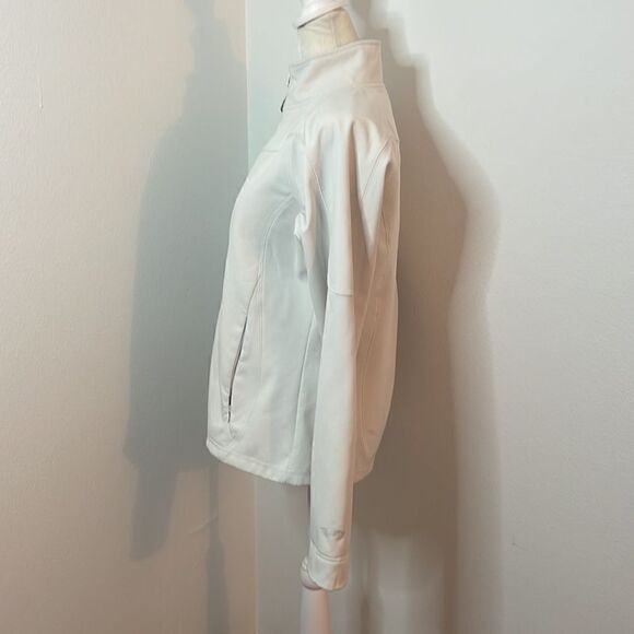 Avia zip up jacket.  Size small.  Lightweight and sporty. - Picture 2 of 6